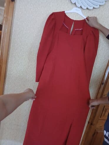 qadın geyimi: Qırmızı qadın tulumu/jumpsuit - Rəng: parlaq qırmızı - Model: uzun — 1