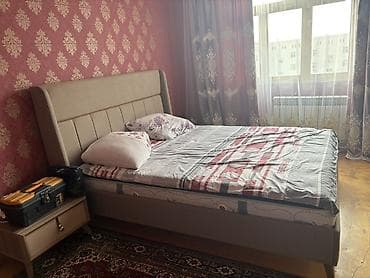 mebel dolab: Jurnal masası, Dolab, Komod — 1