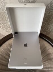 ipad 3: Apple iPad Pro 12.9 (2022), 12,9", 256 GB — 5