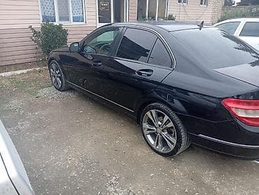 mercedes w211: Mercedes-Benz C 180: 1.8 l | 2008 il Sedan — 10