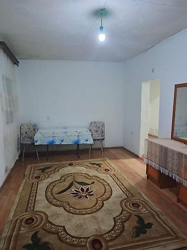 ucuz evlər satılır: 2 otaqlı, 60 kv. m, Kredit var, Orta təmir — 2