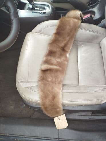 türk istehsalı olan qadın şubaları: Kürk, rəng - Qəhvəyi — 1