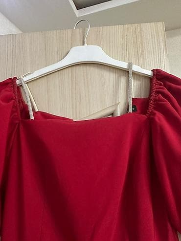 bil: Qırmızı qısa don Ölçü-36(S) - Rəng: parlaq qırmızı - Model: A-kəsim — 2