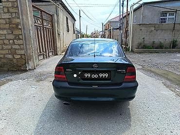 opel vectra b: Opel Vectra: 2 l | 1998 il 356000 km Sedan — 2