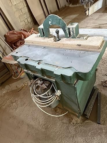 kohnə taxta: Ağac emalı üçün frez dəzgahı (stolüstü şpindelli frezer) — 2