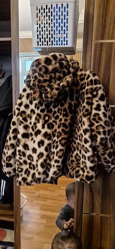 Üst geyimləri: Uşaq üçün xəz gödəkçə – leopard naxışlı - Material: yumşaq süni xəz — 2