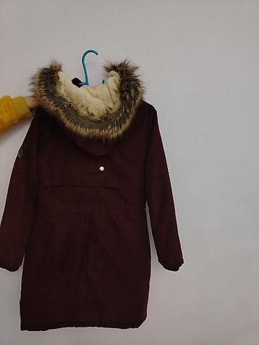 Qadınlar üçün qışlıq parkа – bordо rəng. - Qalın, içi yumşaq süni xəz