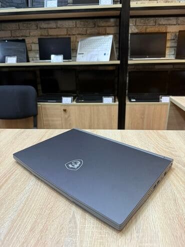 işlenmiş komputer: İşlənmiş MSI, 15.6 ", Intel Core i5, 512 GB — 4