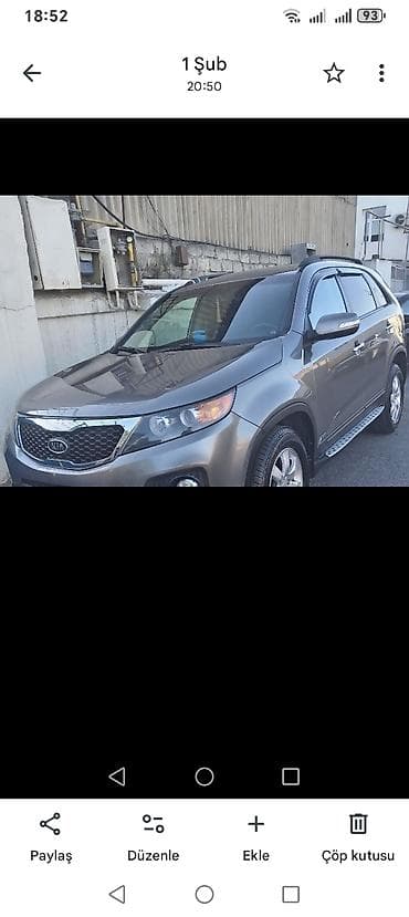 Kia Sorento – benzinli/avtomatik krossover - Korpusu: Boz-metal rəng