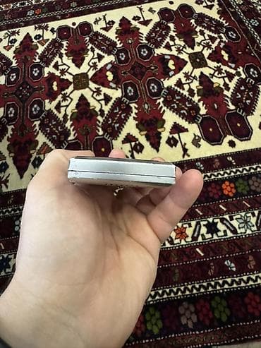 philips xenium f511: Motorola rəng - Gümüşü, Düyməli — 7