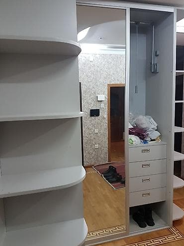 islenmis sfaner: Dəhliz mebeli. Yaxşı vəziyyətdə. Qiyməti 350 manat — 6