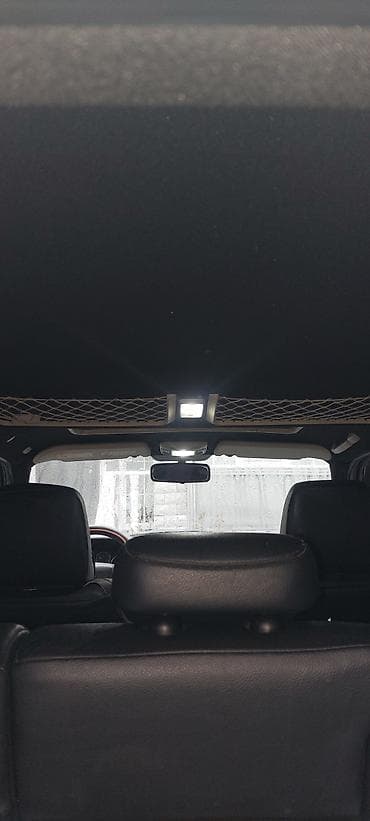 lassa teker evi: Land Rover Freelander: 2.5 l | 150000 km Ofrouder/SUV — 4