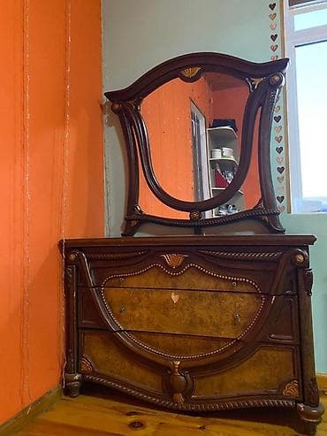 Mebel 3 siyirtmə, şüşə. təcili satıldığı üçün endirimdədir ətraflı