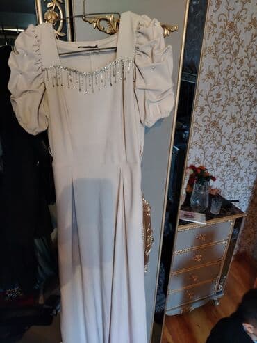 Футболки: Zərif ziyafət donu - Rəng: açıq bej/şampan - Model: kvadrat yaxalı — 2