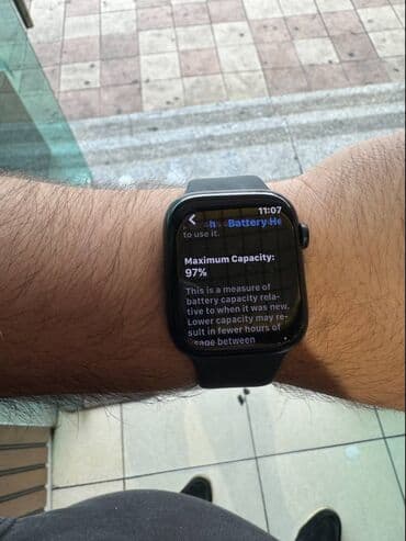 Smart saat, Apple — 1