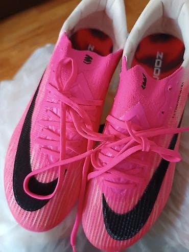 Butslar: Butslar Nike, Ölçü: 39, Yeni — 1