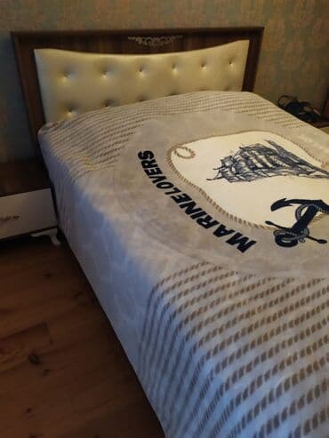 tek yataq: 2 təknəfərlik çarpayı, 2 tumba, İşlənmiş — 4