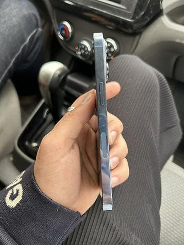ifon 11: IPhone 13 Pro, 128 GB, Sierra Blue, Face ID — 4