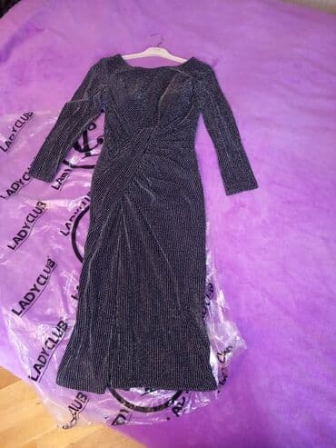 qara qisa don modelleri: Zərif ziyafət donu – LADY CLUB - Rəng: qara əsas üzərində xırda — 1