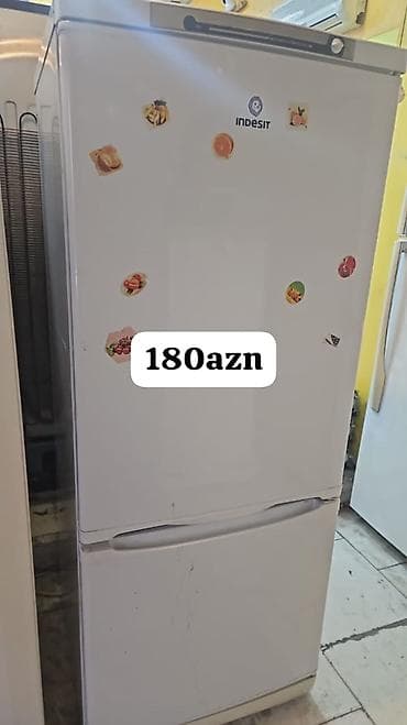 2 qapılı Indesit Soyuducu Satılır, rəng - Ağ