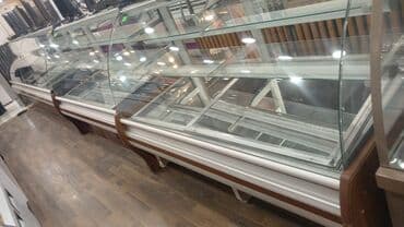 Şeﬀaf vitrinli soyuducu-satış stendi - Tip: ön şüşəli, bucaqlı