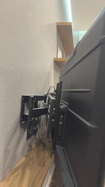 Smart TV bokslar: İşlənmiş Televizor Sharp LED ekran 55" 4K (3840x2160), Ünvandan götürmə — 3