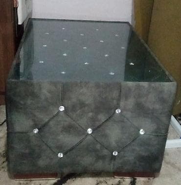 Masalar və oturacaqlar: Jurnal masası — 2