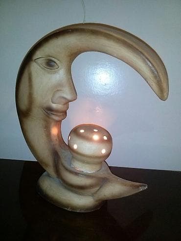 samdamlar: Suvenir Naçnik . Agsudadı Bakıya və Sumqayıta catirilma Əlavə 10 AZN — 2