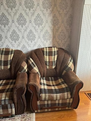 2ci el stul: İşlənmiş, Klassik divan, Divan, Bazasız, Açılmayan — 2