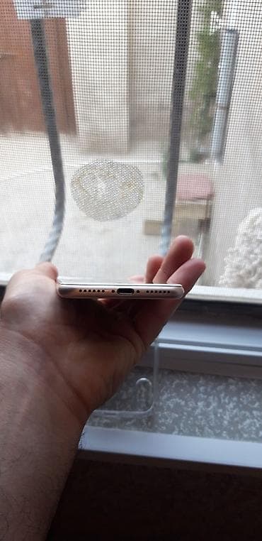 resmi 8: IPhone 8, 64 GB, Qızılı, Barmaq izi — 4