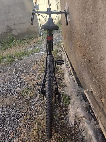 volta vsx: Şosse/Gravel tipli velosiped – mat qara rəng Texniki xüsusiyyətlər: - — 6