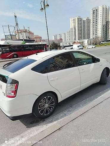 prius açar: Toyota Prius: 1.5 l | 2008 il Hetçbek — 4