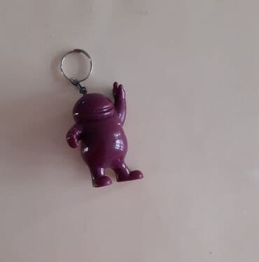 Açarlıq. Maşından asmaq da olar. Uşaqlar oyuncaq kimi oynada da