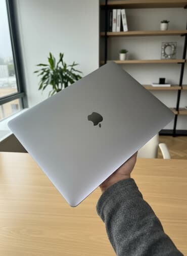 macbook case: Apple MacBook Pro, 13" (Space Gray) - Ekran: 13 düym Retina - Korpus — 1