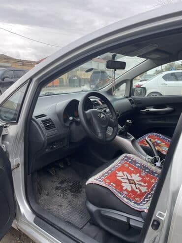 фольксваген 2 0: Toyota Auris: 1.4 л | 2008 г. Хэтчбэк — 9