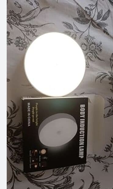 led isıqlar: Led işıqlar.sesə reâksiya verib yanır.sakit qalanda sönur.ag və sarı — 2