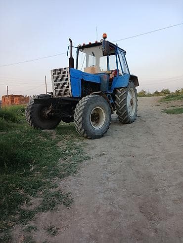 07 maşını: Traktor Belarus (MTZ) 1987 il, 100 at gücü, motor 4.9 l, İşlənmiş — 3