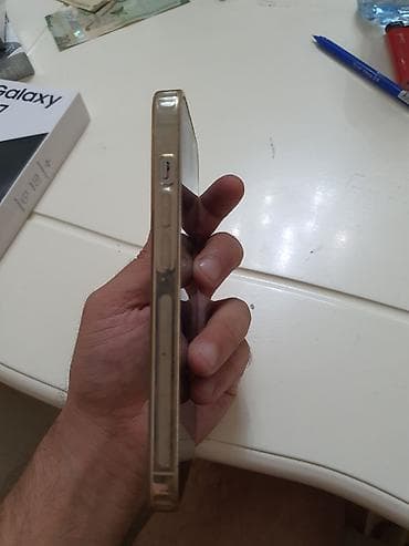 ipad mini 5 irsad: IPhone 14 Pro, 128 GB, Qızılı, Face ID — 3