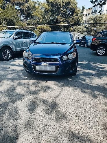 İş: Şəxsi sürücü, 35 yaş, stajı 4 il, Şəxsi nəqliyyat vasitəsi ilə — 2