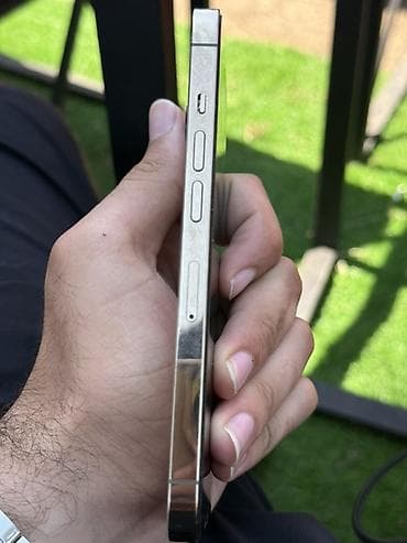 pro gainer: IPhone 13 Pro, Gümüşü — 3