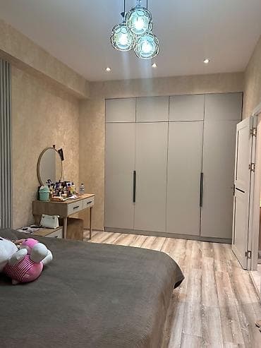 tek dolablar: Modern park yaşayış kompleksi 16 mərtəbəli binanın 11ci mərtəbəsi. 25 — 2