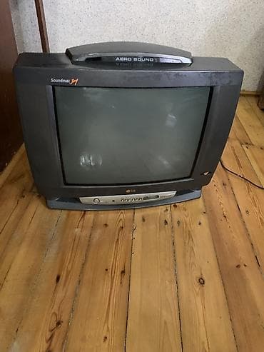 TV və video: LG kineskop televizoru - Model: LG CRT, ön paneldə “Soundmax M1” və — 1