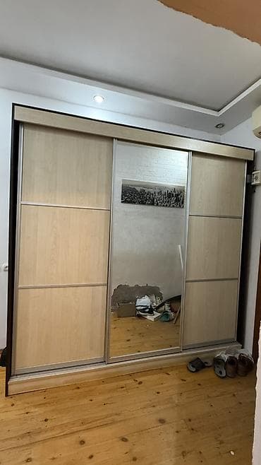 3 qapılı, Güzgülü, Qəhvəyi, Taxta, Kupe, Düz dolab