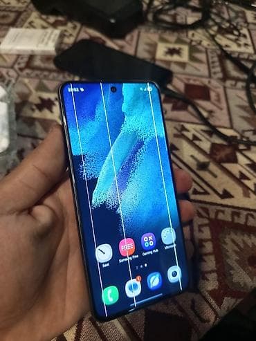 z fold 3: Samsung Galaxy S21 FE, 128 GB, rəng - Qara, Simsiz şarj — 1
