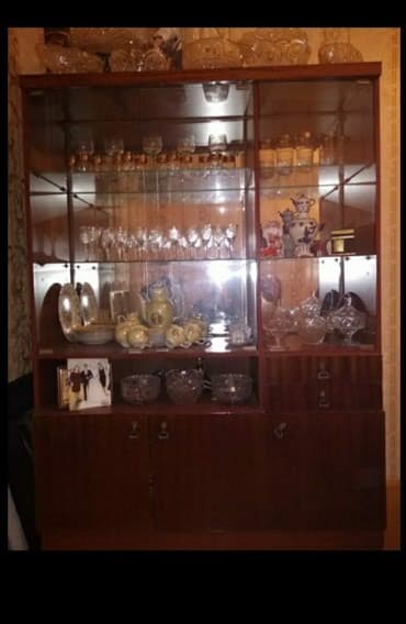 viona mebel: İşlənmiş, Açılan, 5 qapı Düz dolab, Servant, Rusiya — 1