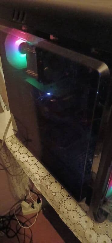 ipad 12: I5 11400 3200 mhz 32 ram Asus prime 560mk M2 ssd lexar 500 gb 600w — 2