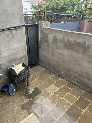 qarayevde kiraye evlər: 40 kv. m, 2 otaqlı — 4