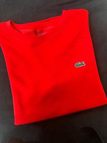 15 sadə qiyməti: T-shirt 
New 
Red 35 azn — 1