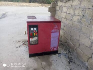 Kompressor. 1.2 kubluk.Motor 7.5 kv.Vintavoy kompresor.Almaniya