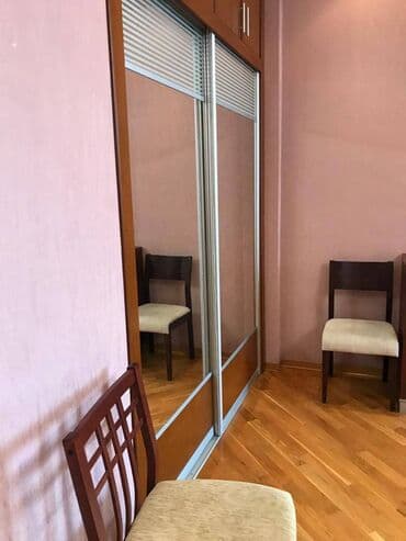 ilkin ödənişi 10000 olan evlər: 3 otaqlı, Yeni tikili, m. Nəriman Nərimanov, 120 kv. m — 12